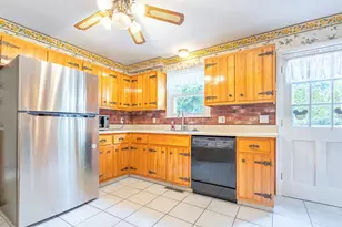 25 Windward Rd, Lowell, MA 01852 - Photo 10