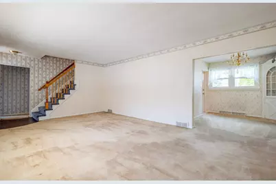 25 Windward Rd, Lowell, MA 01852 - Photo 6