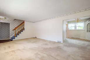 25 Windward Rd, Lowell, MA 01852 - Photo 6