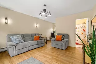 102 Park St, Hudson, MA 01749 - Photo 10