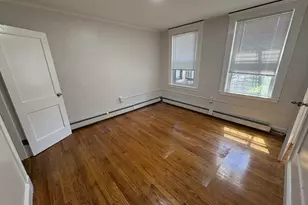 15 Hancock, Everett, MA 02149 - Photo 8