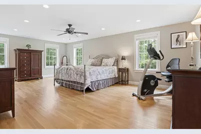 46 Hayden Lane, Bedford, MA 01730 - Photo 20
