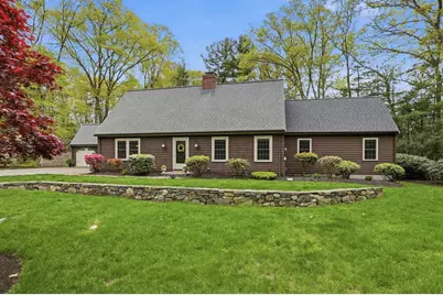 46 Hayden Lane, Bedford, MA 01730 - Photo 2