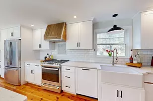 375 Linebrook Rd, Ipswich, MA 01938 - Photo 8