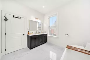 57 Grampian Way, Boston, MA 02125 - Photo 18
