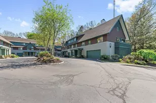 1175 Chestnut St, Newton, MA 02464 - Photo 4