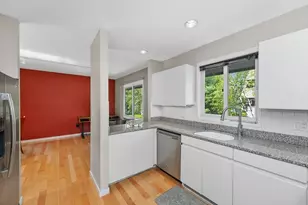 1175 Chestnut St, Newton, MA 02464 - Photo 20
