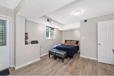 1175 Chestnut Street #12, Newton, MA 02464 - Photo 8