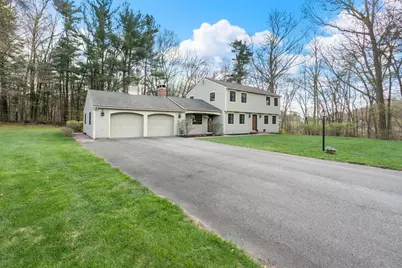 71 Jennifer Drive, West Springfield, MA 01089 - Photo 4