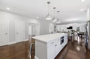39 Summit Pointe Dr, Holliston, MA 01746 - Photo 14