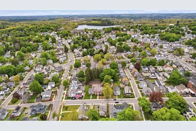 17 Winthrop St, Marlborough, MA 01752 - Photo 40