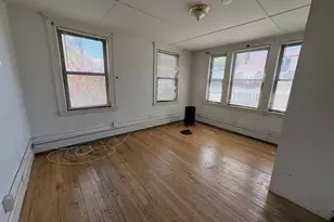 5 Hancock, Everett, MA 02149 - Photo 4