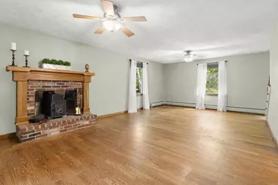 7 Byfield Rd, Groveland, MA 01834 - Photo 4