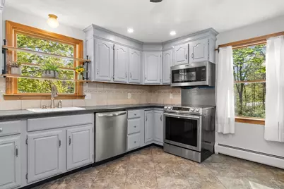 7 Byfield Rd, Groveland, MA 01834 - Photo 12