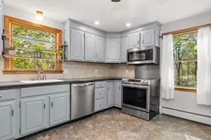 7 Byfield Rd, Groveland, MA 01834 - Photo 12