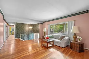 28 Audubon Rd, Reading, MA 01867 - Photo 10