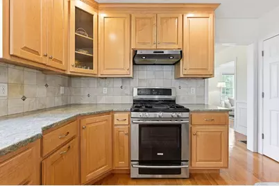 8 Victoria Circle, Shrewsbury, MA 01545 - Photo 16