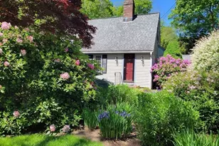 20 Pine St, Sandwich, MA 02563 - Photo 4