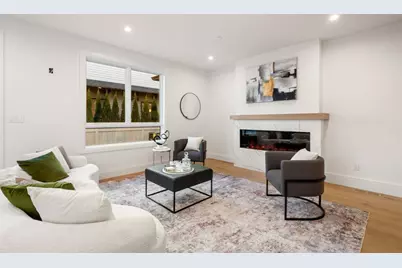 956 Walnut Street #7, Newton, MA 02461 - Photo 8