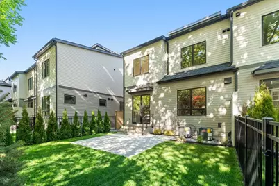 956 Walnut Street #3, Newton, MA 02461 - Photo 4