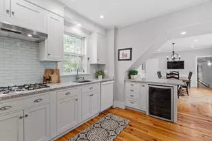 77 Centre St, Danvers, MA 01923 - Photo 12