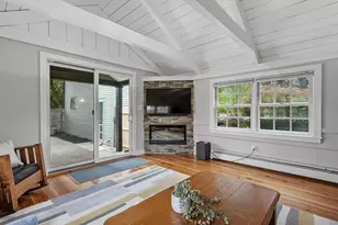 77 Centre St, Danvers, MA 01923 - Photo 24