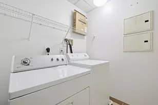 160 Fremont St, Worcester, MA 02053 - Photo 28