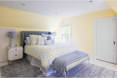 25 Claremont Street, Newton, MA 02458 - Photo 16