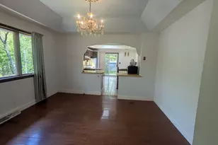 22 Vernon St, Boston, MA 02136 - Photo 6