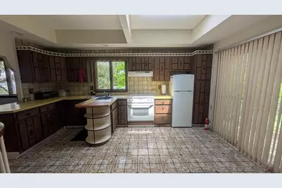 22 Vernon St, Boston, MA 02136 - Photo 8