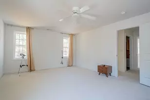 5 Lowther Pl, Nashua, NH 03060 - Photo 8