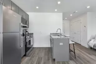 585 Essex St, Lynn, MA 01901 - Photo 6