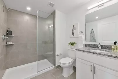 585 Essex St #214, Lynn, MA 01901 - Photo 8