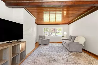 10 Lowell Rd, Westford, MA 01886 - Photo 10