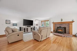 83 Micajah Pond Rd, Plymouth, MA 02360 - Photo 10