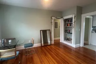10 Houghton St, Boston, MA 02122 - Photo 8