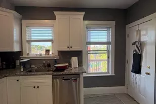 10 Houghton St, Boston, MA 02122 - Photo 4