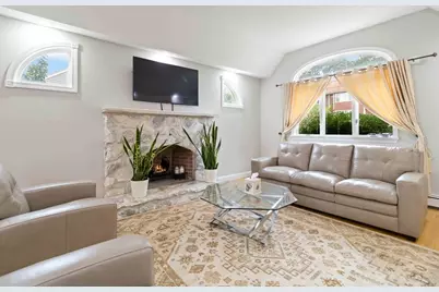 141 Gardiner Road, Quincy, MA 02169 - Photo 4