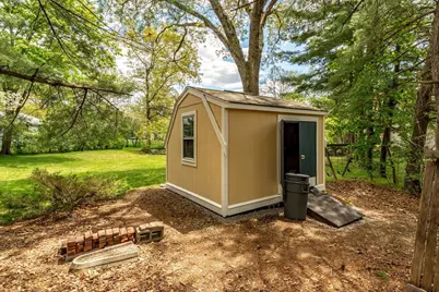 34 Oakhill Ave, Attleboro, MA 02703 - Photo 22