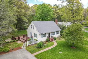 34 Oakhill Ave, Attleboro, MA 02703 - Photo 28