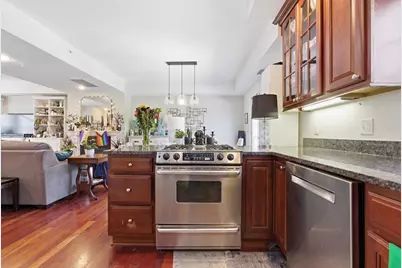 218 South #9, Waltham, MA 02453 - Photo 4
