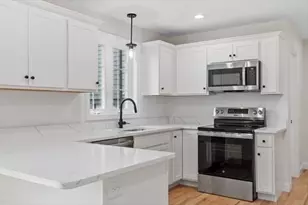 207 Wilson St, Haverhill, MA 01832 - Photo 10