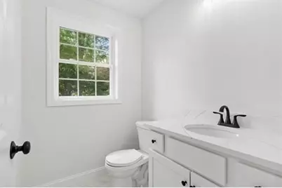 207 Wilson St, Haverhill, MA 01832 - Photo 14