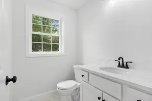 207 Wilson St, Haverhill, MA 01832 - Photo 14