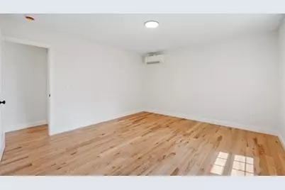 207 Wilson St, Haverhill, MA 01832 - Photo 20