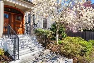 9 Farrar St, Cambridge, MA 02138 - Photo 2
