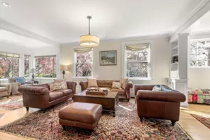 9 Farrar St, Cambridge, MA 02138 - Photo 4