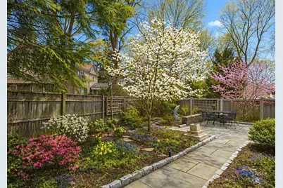 9 Farrar Street #9, Cambridge, MA 02138 - Photo 24