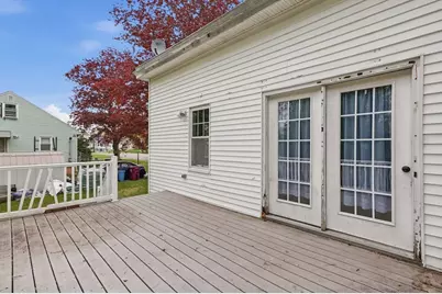 104 Bedford Avenue, Lowell, MA 01854 - Photo 38