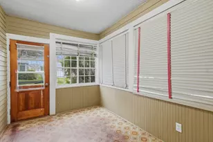 104 Bedford Ave, Lowell, MA 01854 - Photo 4